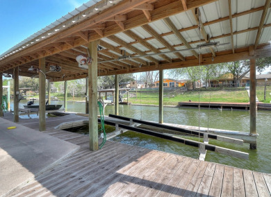 Lake House Pet Friendly Home on the Water with Private Pool 10 Minutes From the Beach, , on Gulf of Mexico - Corpus Christi in Texas - Lakehouse Vacation Rental - Lake Home for rent on LakeHouseVacations.com