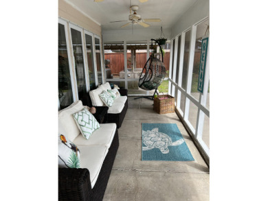 Lake House Pet Friendly Home on the Water with Private Pool 10 Minutes From the Beach, , on Gulf of Mexico - Corpus Christi in Texas - Lakehouse Vacation Rental - Lake Home for rent on LakeHouseVacations.com