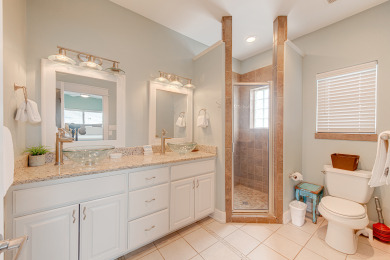 Lake House Pet friendly, Private pool, EV charger, , on Gulf of Mexico - Port Aransas in Texas - Lakehouse Vacation Rental - Lake Home for rent on LakeHouseVacations.com