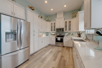 Lake House Pet friendly, Private pool, EV charger, , on Gulf of Mexico - Port Aransas in Texas - Lakehouse Vacation Rental - Lake Home for rent on LakeHouseVacations.com