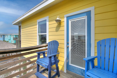 Lake House Awesome island home with a community pool. In the heart of Port Aransas!, , on Gulf of Mexico - Port Aransas in Texas - Lakehouse Vacation Rental - Lake Home for rent on LakeHouseVacations.com