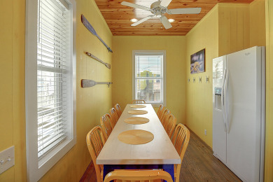 Lake House Awesome island home with a community pool. In the heart of Port Aransas!, , on Gulf of Mexico - Port Aransas in Texas - Lakehouse Vacation Rental - Lake Home for rent on LakeHouseVacations.com