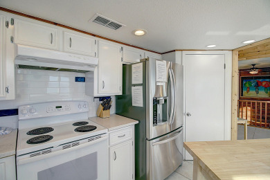 Lake House Lost Colony Beachfront beauty! Beach Access! Pet Friendly! Community pool!, , on Gulf of Mexico - Port Aransas in Texas - Lakehouse Vacation Rental - Lake Home for rent on LakeHouseVacations.com