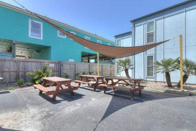 Lake House Cozy and spacious bungalow!, , on Gulf of Mexico - Port Aransas in Texas - Lakehouse Vacation Rental - Lake Home for rent on LakeHouseVacations.com
