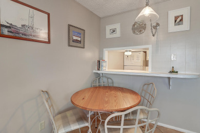 Lake House Cozy and spacious bungalow!, , on Gulf of Mexico - Port Aransas in Texas - Lakehouse Vacation Rental - Lake Home for rent on LakeHouseVacations.com