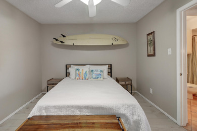 Lake House Cozy and spacious bungalow!, , on Gulf of Mexico - Port Aransas in Texas - Lakehouse Vacation Rental - Lake Home for rent on LakeHouseVacations.com