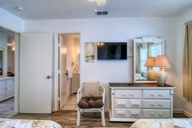 Lake House Adorable condo at Sea Isle Village, community pool and beach access!, , on Gulf of Mexico - Port Aransas in Texas - Lakehouse Vacation Rental - Lake Home for rent on LakeHouseVacations.com