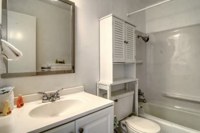 Lake House Adorable condo at Sea Isle Village, community pool and beach access!, , on Gulf of Mexico - Port Aransas in Texas - Lakehouse Vacation Rental - Lake Home for rent on LakeHouseVacations.com