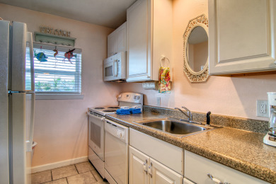 Lake House Adorable condo at Sea Isle Village, community pool and beach access!, , on Gulf of Mexico - Port Aransas in Texas - Lakehouse Vacation Rental - Lake Home for rent on LakeHouseVacations.com