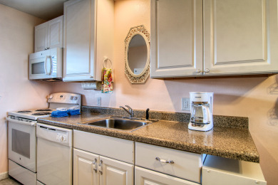 Lake House Adorable condo at Sea Isle Village, community pool and beach access!, , on Gulf of Mexico - Port Aransas in Texas - Lakehouse Vacation Rental - Lake Home for rent on LakeHouseVacations.com