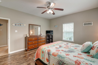 Lake House A pet friendly, spacious home. In-town location, , on Gulf of Mexico - Port Aransas in Texas - Lakehouse Vacation Rental - Lake Home for rent on LakeHouseVacations.com