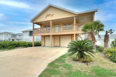 Lake House A pet friendly, spacious home. In-town location, , on Gulf of Mexico - Port Aransas in Texas - Lakehouse Vacation Rental - Lake Home for rent on LakeHouseVacations.com