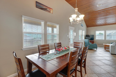 Lake House A pet friendly, spacious home. In-town location, , on Gulf of Mexico - Port Aransas in Texas - Lakehouse Vacation Rental - Lake Home for rent on LakeHouseVacations.com