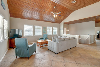 Lake House A pet friendly, spacious home. In-town location, , on Gulf of Mexico - Port Aransas in Texas - Lakehouse Vacation Rental - Lake Home for rent on LakeHouseVacations.com