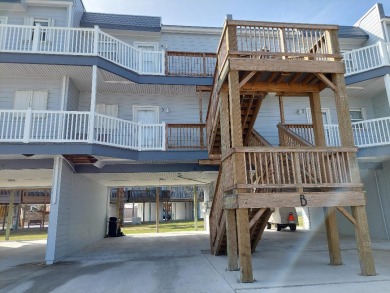 Lake House Quiet and comfortable remodeled studio with sunset views., , on Gulf of Mexico - Port Aransas in Texas - Lakehouse Vacation Rental - Lake Home for rent on LakeHouseVacations.com