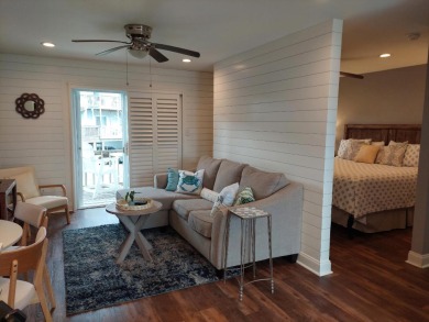 Lake House Quiet and comfortable remodeled studio with sunset views., , on Gulf of Mexico - Port Aransas in Texas - Lakehouse Vacation Rental - Lake Home for rent on LakeHouseVacations.com