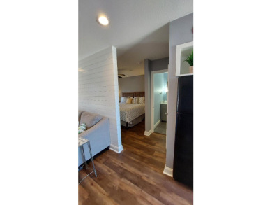 Lake House Quiet and comfortable remodeled studio with sunset views., , on Gulf of Mexico - Port Aransas in Texas - Lakehouse Vacation Rental - Lake Home for rent on LakeHouseVacations.com