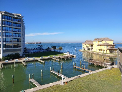 Lake House Newly remodeled condo, beautiful views, watch the dolphins from 2 balconies!, , on Gulf of Mexico - Port Aransas in Texas - Lakehouse Vacation Rental - Lake Home for rent on LakeHouseVacations.com