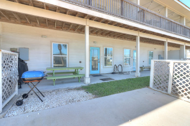 Lake House Fantastic pet friendly home only half a block to the beach!! Community Pool!, , on Gulf of Mexico - Port Aransas in Texas - Lakehouse Vacation Rental - Lake Home for rent on LakeHouseVacations.com