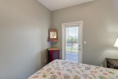 Lake House Fantastic pet friendly home only half a block to the beach!! Community Pool!, , on Gulf of Mexico - Port Aransas in Texas - Lakehouse Vacation Rental - Lake Home for rent on LakeHouseVacations.com