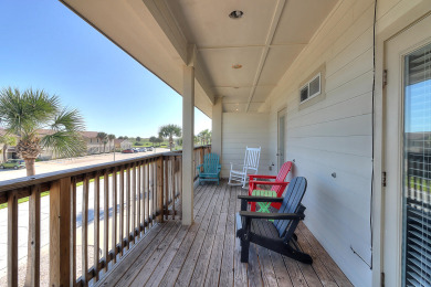 Lake House Fantastic pet friendly home only half a block to the beach!! Community Pool!, , on Gulf of Mexico - Port Aransas in Texas - Lakehouse Vacation Rental - Lake Home for rent on LakeHouseVacations.com