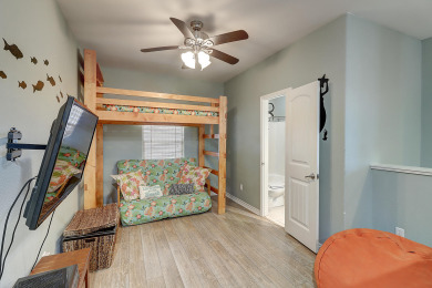 Lake House Fantastic pet friendly home only half a block to the beach!! Community Pool!, , on Gulf of Mexico - Port Aransas in Texas - Lakehouse Vacation Rental - Lake Home for rent on LakeHouseVacations.com
