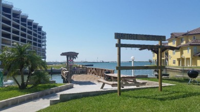 Lake House This condo provides easy access to local eateries and shopping spots., , on Gulf of Mexico - Port Aransas in Texas - Lakehouse Vacation Rental - Lake Home for rent on LakeHouseVacations.com