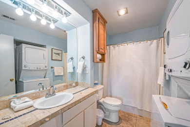 Lake House This condo provides easy access to local eateries and shopping spots., , on Gulf of Mexico - Port Aransas in Texas - Lakehouse Vacation Rental - Lake Home for rent on LakeHouseVacations.com