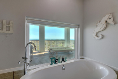 Lake House Beachfront home Amazing views with Private hot tub, , on Gulf of Mexico - Port Aransas in Texas - Lakehouse Vacation Rental - Lake Home for rent on LakeHouseVacations.com