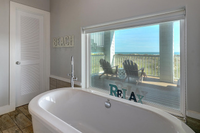 Lake House Beachfront home Amazing views with Private hot tub, , on Gulf of Mexico - Port Aransas in Texas - Lakehouse Vacation Rental - Lake Home for rent on LakeHouseVacations.com