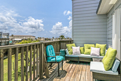 Lake House Quiet and cozy condo with a large community pool, fishing pier, boat parking , , on Gulf of Mexico - Port Aransas in Texas - Lakehouse Vacation Rental - Lake Home for rent on LakeHouseVacations.com