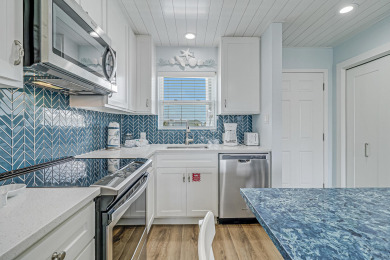 Lake House Quiet and cozy condo with a large community pool, fishing pier, boat parking , , on Gulf of Mexico - Port Aransas in Texas - Lakehouse Vacation Rental - Lake Home for rent on LakeHouseVacations.com