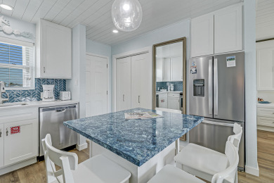 Lake House Quiet and cozy condo with a large community pool, fishing pier, boat parking , , on Gulf of Mexico - Port Aransas in Texas - Lakehouse Vacation Rental - Lake Home for rent on LakeHouseVacations.com