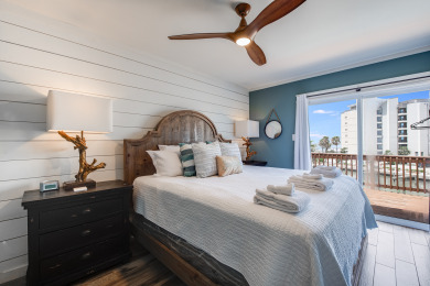 Lake House Old Town Port Aransas, Spectacular Condo With Marina & Channel views!, , on Gulf of Mexico - Port Aransas in Texas - Lakehouse Vacation Rental - Lake Home for rent on LakeHouseVacations.com