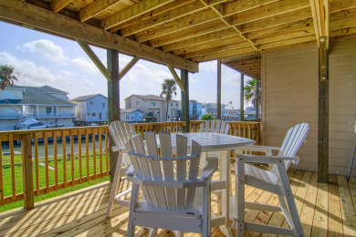 Lake House Sip your beverage on the deck watching ships pass by, , on Gulf of Mexico - Port Aransas in Texas - Lakehouse Vacation Rental - Lake Home for rent on LakeHouseVacations.com