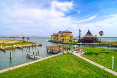 Lake House Scenic Views From This Split Level With Resort Amenities!, , on Gulf of Mexico - Port Aransas in Texas - Lakehouse Vacation Rental - Lake Home for rent on LakeHouseVacations.com