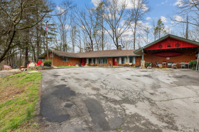 Lake House Wow! Historic Charm Meets Family Fun at Buckhorn Lodge in Gatlinburg!, , on West Prong Little Pigeon River - Gatlinburg in Tennessee - Lakehouse Vacation Rental - Lake Home for rent on LakeHouseVacations.com