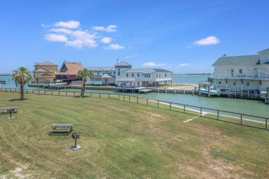 Lake House Community pool, fishing pier, boat slips & a view of the water!, , on Gulf of Mexico - Port Aransas in Texas - Lakehouse Vacation Rental - Lake Home for rent on LakeHouseVacations.com