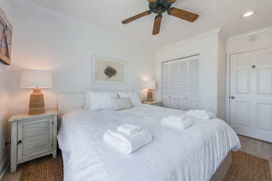 Lake House Community pool, fishing pier, boat slips & a view of the water!, , on Gulf of Mexico - Port Aransas in Texas - Lakehouse Vacation Rental - Lake Home for rent on LakeHouseVacations.com