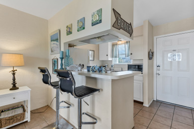 Lake House Sweet studio condo, sleeps 4, community pool, boat parking, boat slip rental!, , on Gulf of Mexico - Port Aransas in Texas - Lakehouse Vacation Rental - Lake Home for rent on LakeHouseVacations.com