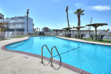 Lake House Sweet studio condo, sleeps 4, community pool, boat parking, boat slip rental!, , on Gulf of Mexico - Port Aransas in Texas - Lakehouse Vacation Rental - Lake Home for rent on LakeHouseVacations.com