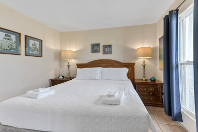 Lake House Sweet studio condo, sleeps 4, community pool, boat parking, boat slip rental!, , on Gulf of Mexico - Port Aransas in Texas - Lakehouse Vacation Rental - Lake Home for rent on LakeHouseVacations.com