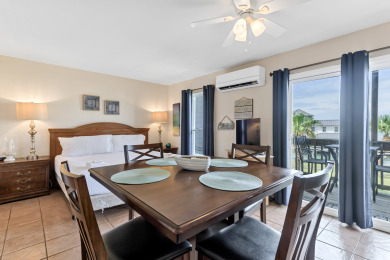 Lake House Sweet studio condo, sleeps 4, community pool, boat parking, boat slip rental!, , on Gulf of Mexico - Port Aransas in Texas - Lakehouse Vacation Rental - Lake Home for rent on LakeHouseVacations.com