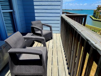 Lake House Drink your morning coffee on the deck watching the ships pass by., , on Gulf of Mexico - Port Aransas in Texas - Lakehouse Vacation Rental - Lake Home for rent on LakeHouseVacations.com