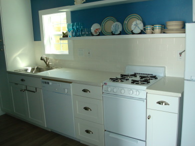 Lake House Cozy Seaside cottage near restaurants, shops & the beach!, , on Gulf of Mexico - Port Aransas in Texas - Lakehouse Vacation Rental - Lake Home for rent on LakeHouseVacations.com