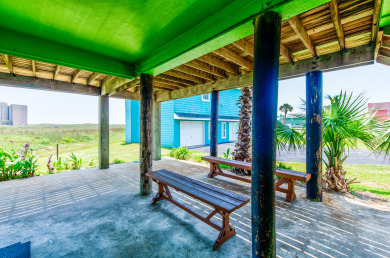 Lake House Fantastic home! Beach access and a refreshing community pool!, , on Gulf of Mexico - Port Aransas in Texas - Lakehouse Vacation Rental - Lake Home for rent on LakeHouseVacations.com