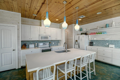Lake House Lovely home in FABULOUS Village Walk, In-town Gated Community, 2 heated pools, , on Gulf of Mexico - Port Aransas in Texas - Lakehouse Vacation Rental - Lake Home for rent on LakeHouseVacations.com