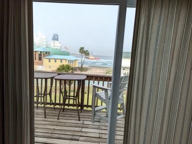 Lake House Dolphin DecksAmazing Water & Sunrise Views! Private Pier! Walk to beachtown, , on Gulf of Mexico - Port Aransas in Texas - Lakehouse Vacation Rental - Lake Home for rent on LakeHouseVacations.com