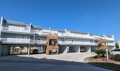 Lake House Dolphin DecksAmazing Water & Sunrise Views! Private Pier! Walk to beachtown, , on Gulf of Mexico - Port Aransas in Texas - Lakehouse Vacation Rental - Lake Home for rent on LakeHouseVacations.com