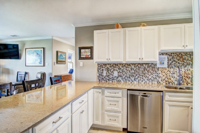 Lake House Adorable condo at beachfront Sea Isle Village!, , on Gulf of Mexico - Port Aransas in Texas - Lakehouse Vacation Rental - Lake Home for rent on LakeHouseVacations.com